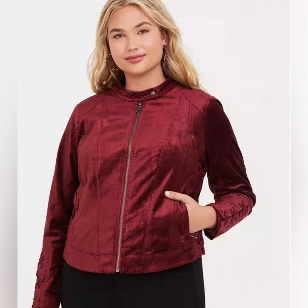 Torrid 4X Velvet Moto Jacket Wine Color  Full Zip